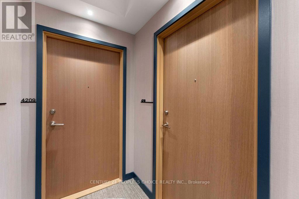 4210 - 395 Square One Drive, Toronto, Ontario  L4B 0C6 - Photo 41 - C12705600