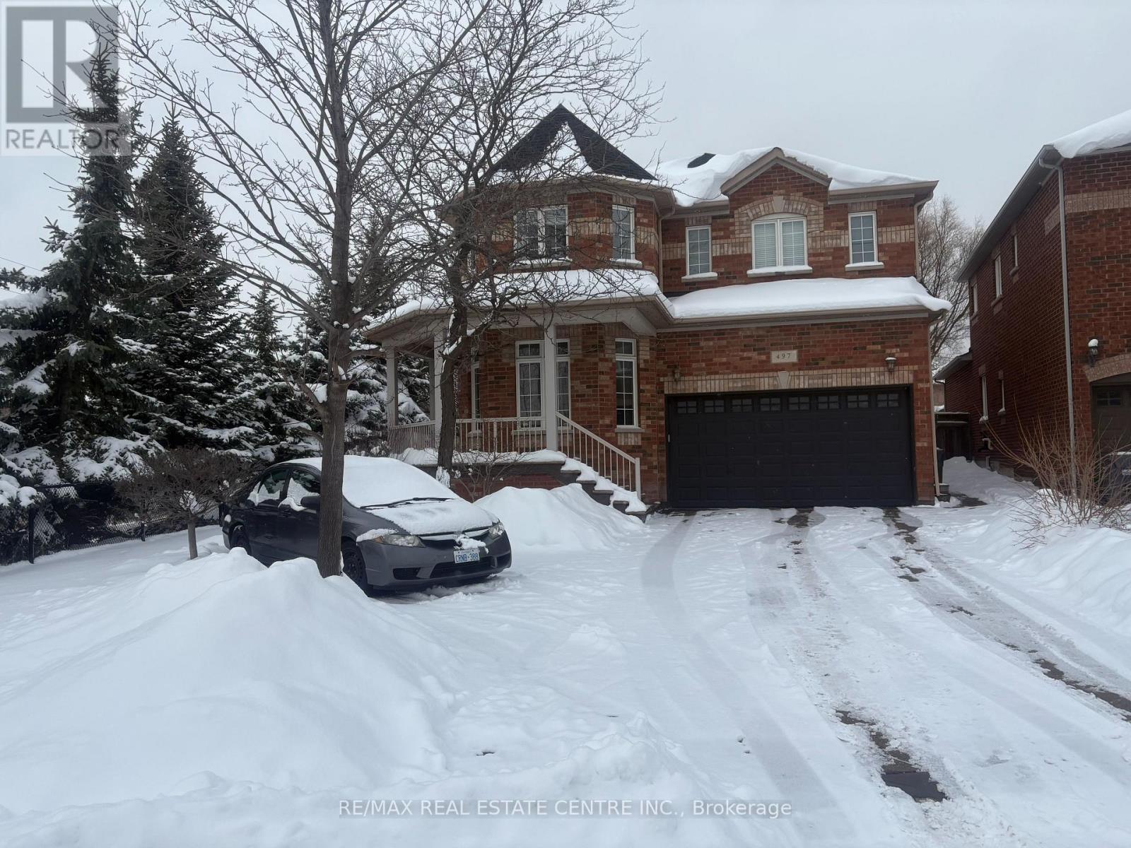 497 Tremblant Court, Mississauga, Ontario  L5W 1P4 - Photo 2 - W12700564