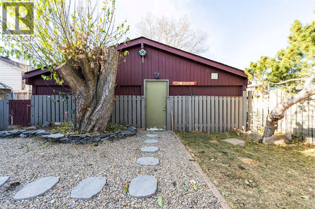 24 Brentwood Drive, Strathmore, Alberta  T1P 1G3 - Photo 34 - A2273871