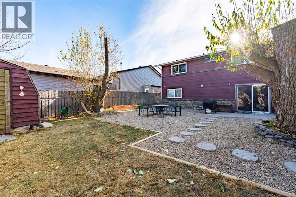 24 Brentwood Drive, Strathmore, Alberta  T1P 1G3 - Photo 30 - A2273871