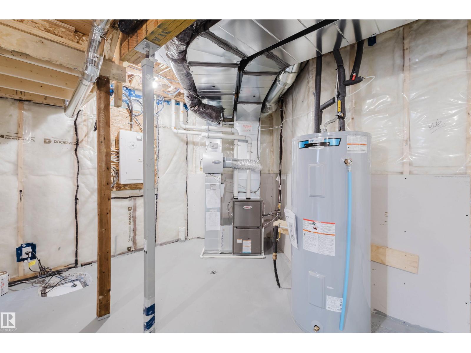 8288 Kiriak Lo Sw, Edmonton, Alberta  T6W 5S2 - Photo 35 - E4470376