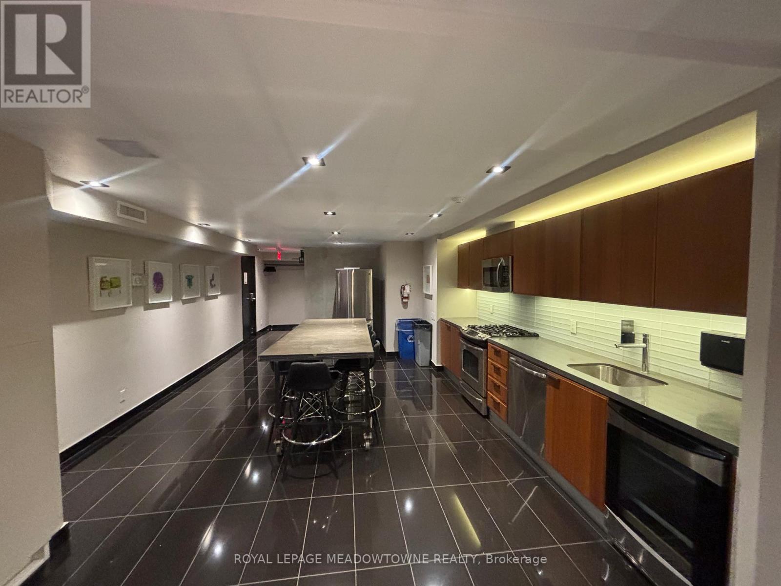 210 - 318 King Street Sw, Toronto, Ontario  M5A 0C1 - Photo 7 - C12706242