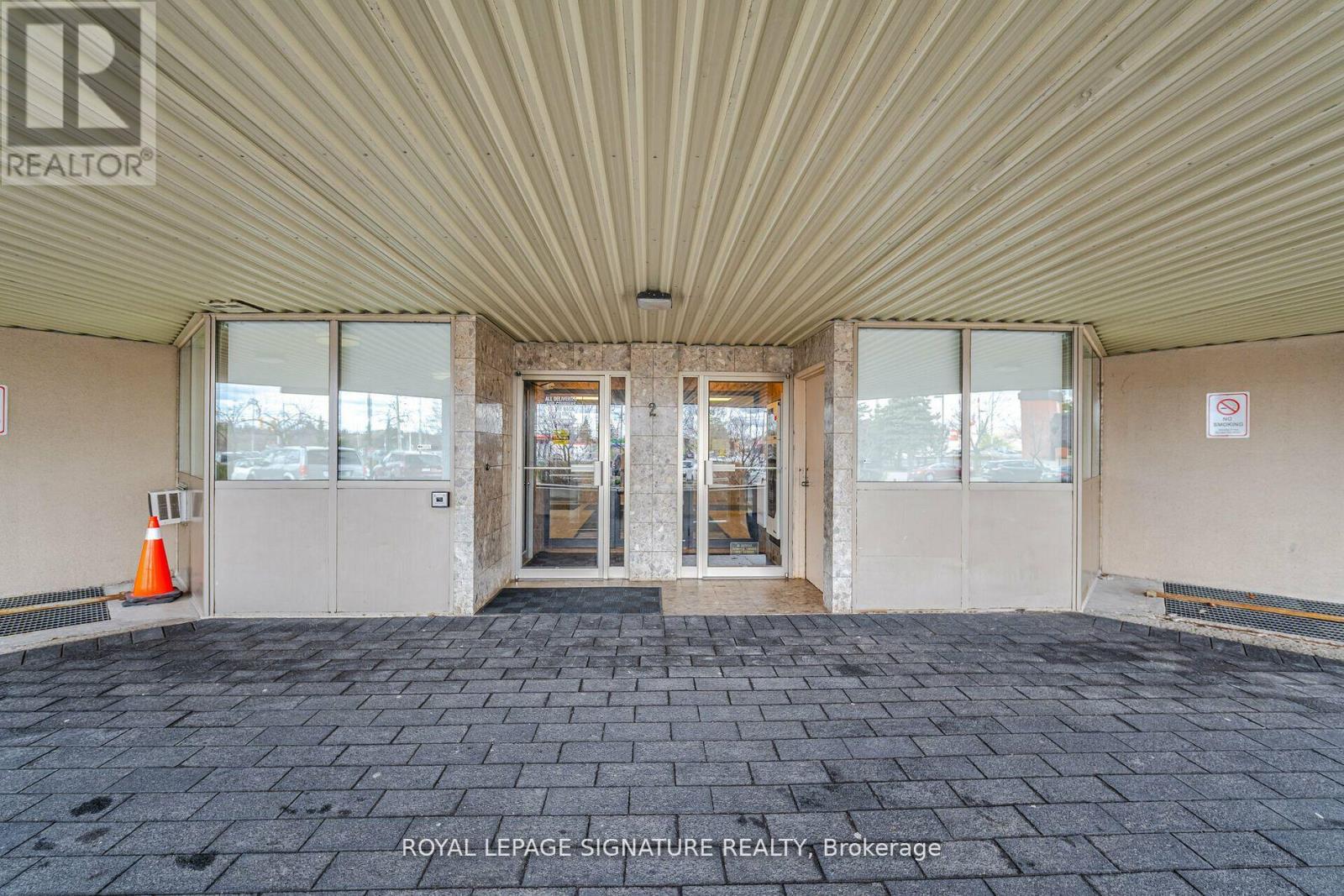 711 - 2 Westney Road, Ajax (Central West), Ontario  L1T 3H3 - Photo 2 - E12706224