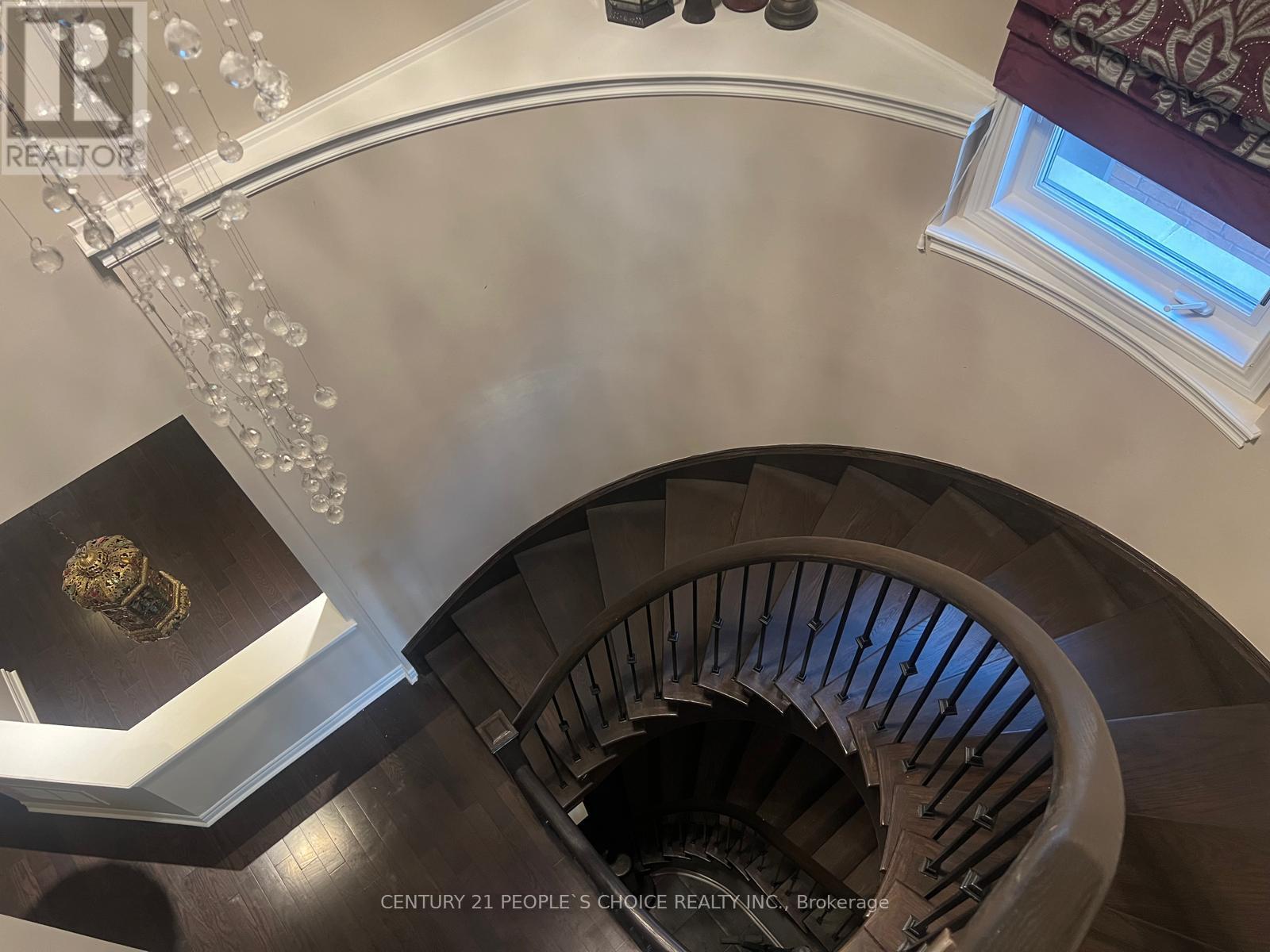 Upper - 114 Garyscholl Road, Vaughan, Ontario  L4L 1A6 - Photo 19 - N12706206