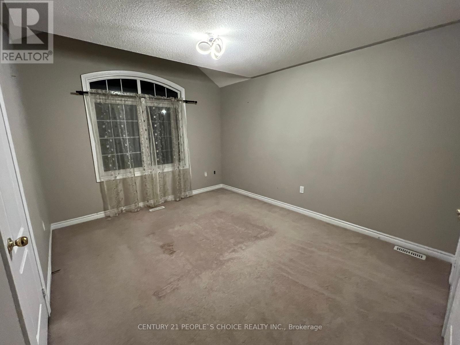 Upper - 114 Garyscholl Road, Vaughan, Ontario  L4L 1A6 - Photo 26 - N12706206