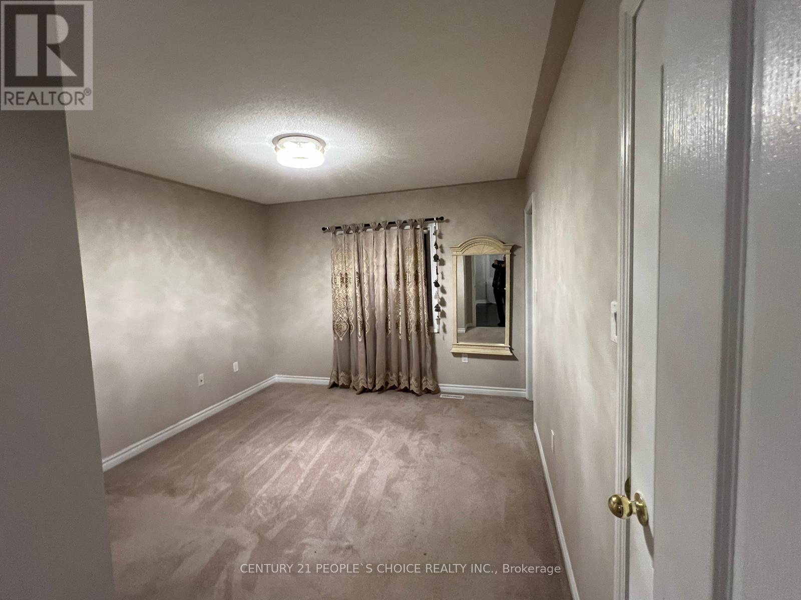 Upper - 114 Garyscholl Road, Vaughan, Ontario  L4L 1A6 - Photo 28 - N12706206