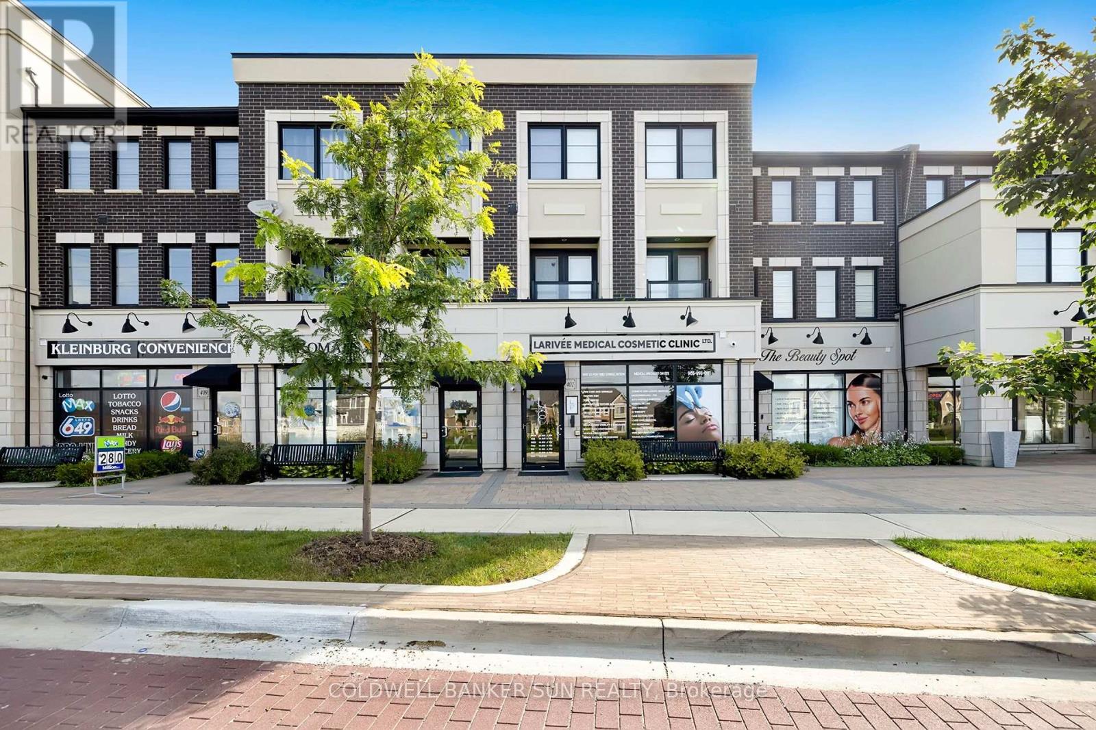 401 Kleinburg Summit Way W, Vaughan, Ontario  L4H 4T1 - Photo 2 - N12706218