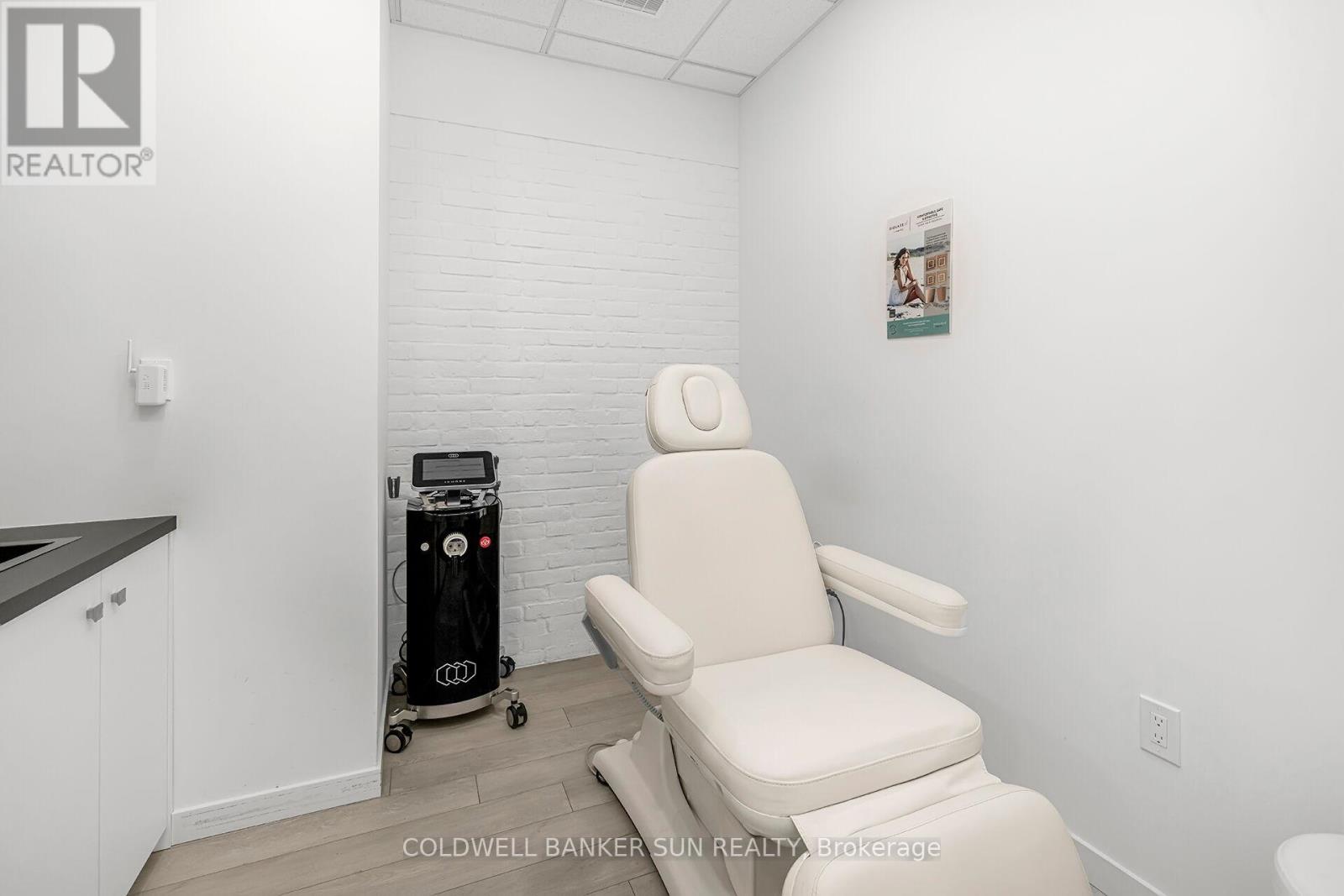 401 Kleinburg Summit Way W, Vaughan, Ontario  L4H 4T1 - Photo 25 - N12706218