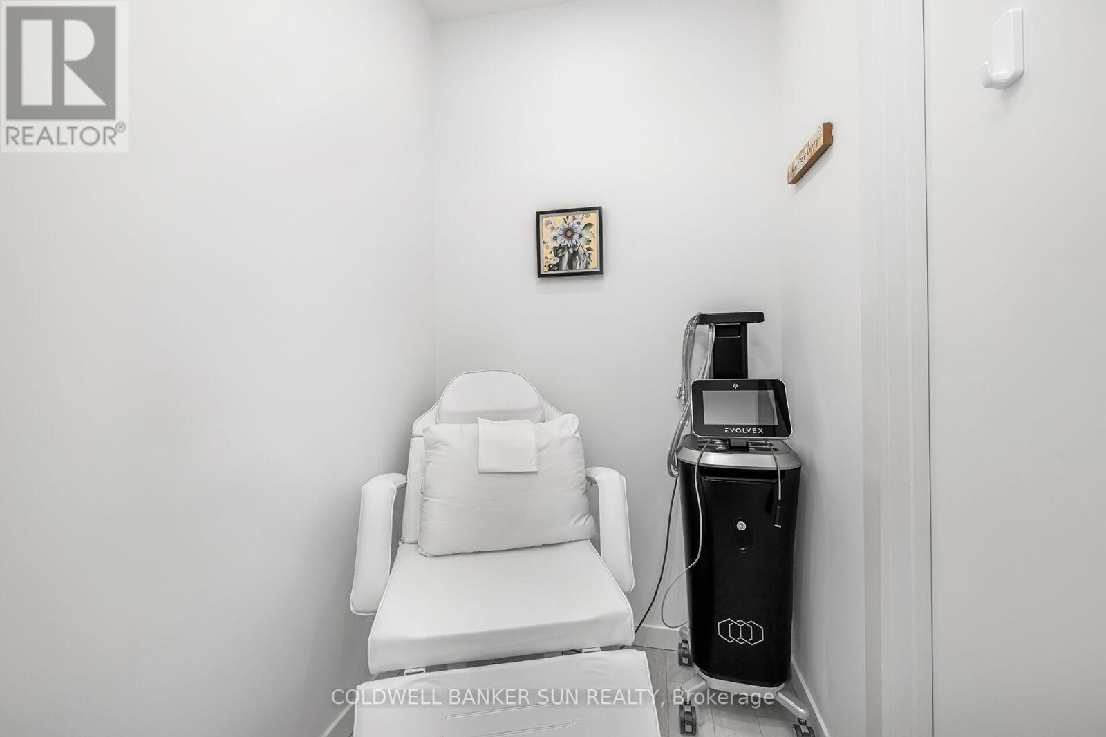 401 Kleinburg Summit Way W, Vaughan, Ontario  L4H 4T1 - Photo 32 - N12706218