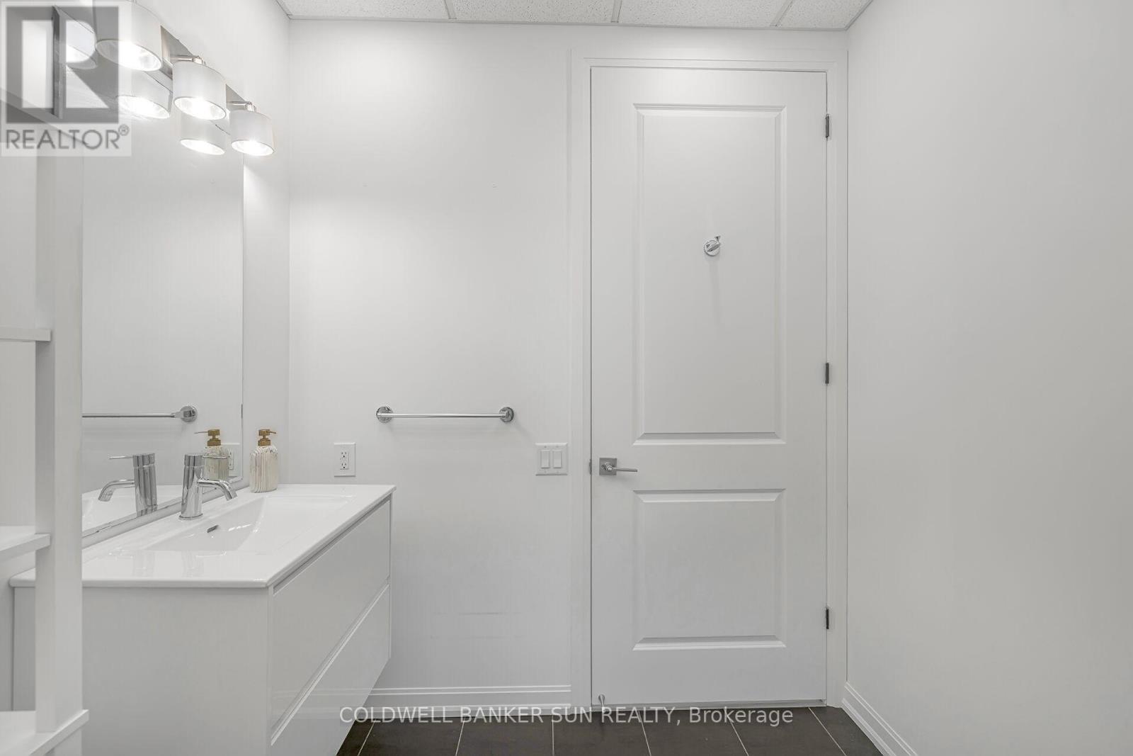 401 Kleinburg Summit Way W, Vaughan, Ontario  L4H 4T1 - Photo 39 - N12706218