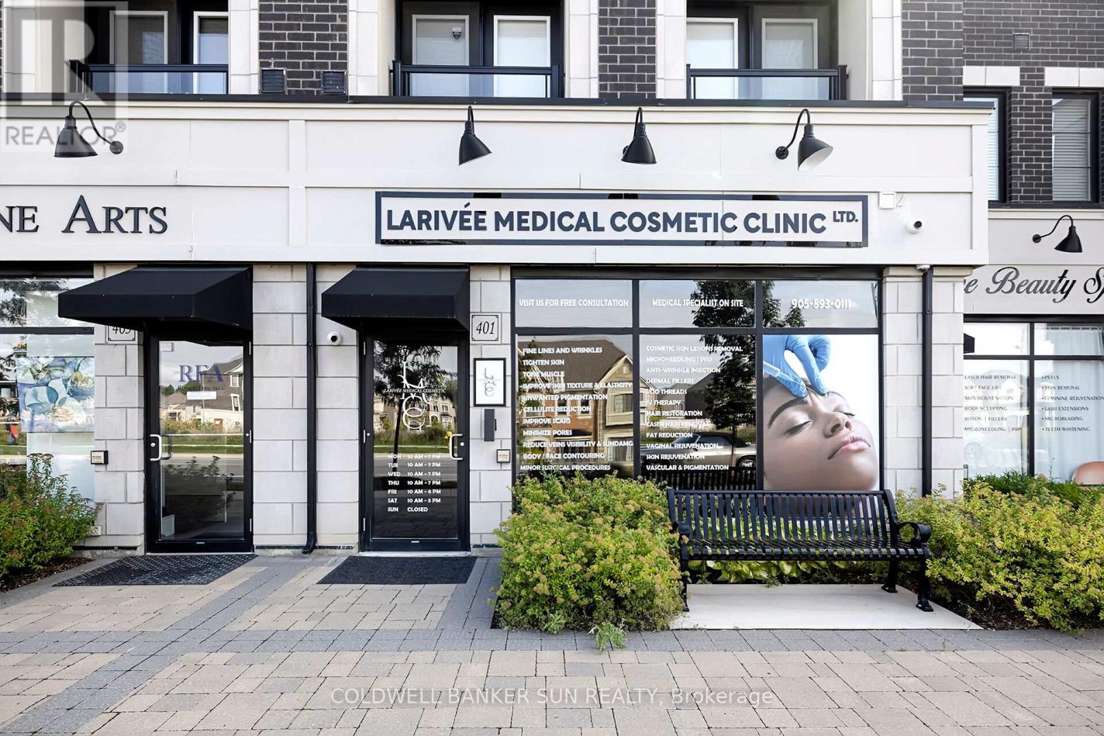 401 Kleinburg Summit Way W, Vaughan, Ontario  L4H 4T1 - Photo 4 - N12706218