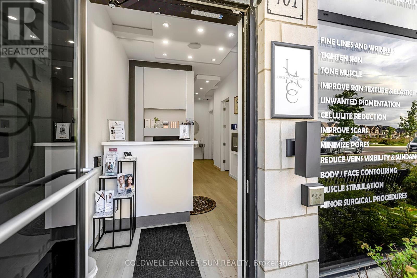 401 Kleinburg Summit Way W, Vaughan, Ontario  L4H 4T1 - Photo 7 - N12706218