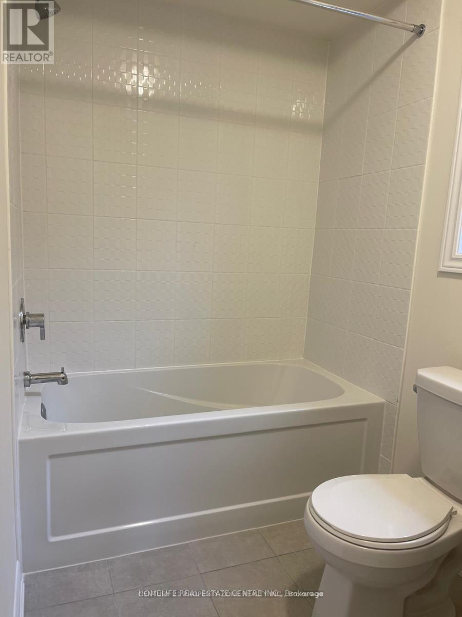 359 Inspire Boulevard, Brampton, Ontario  L6R 4E4 - Photo 18 - W12706194