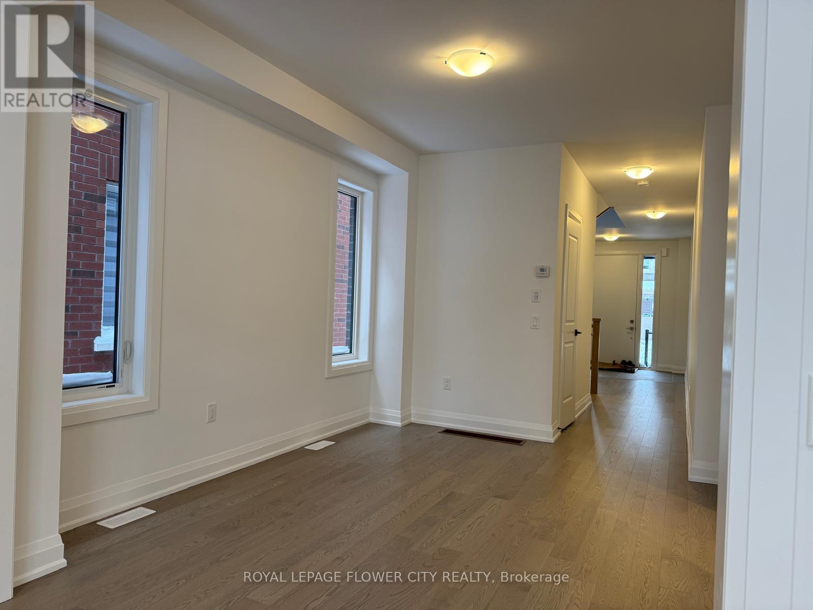 3193 Crystal Drive, Oakville, Ontario  L6M 0W8 - Photo 7 - W12706204