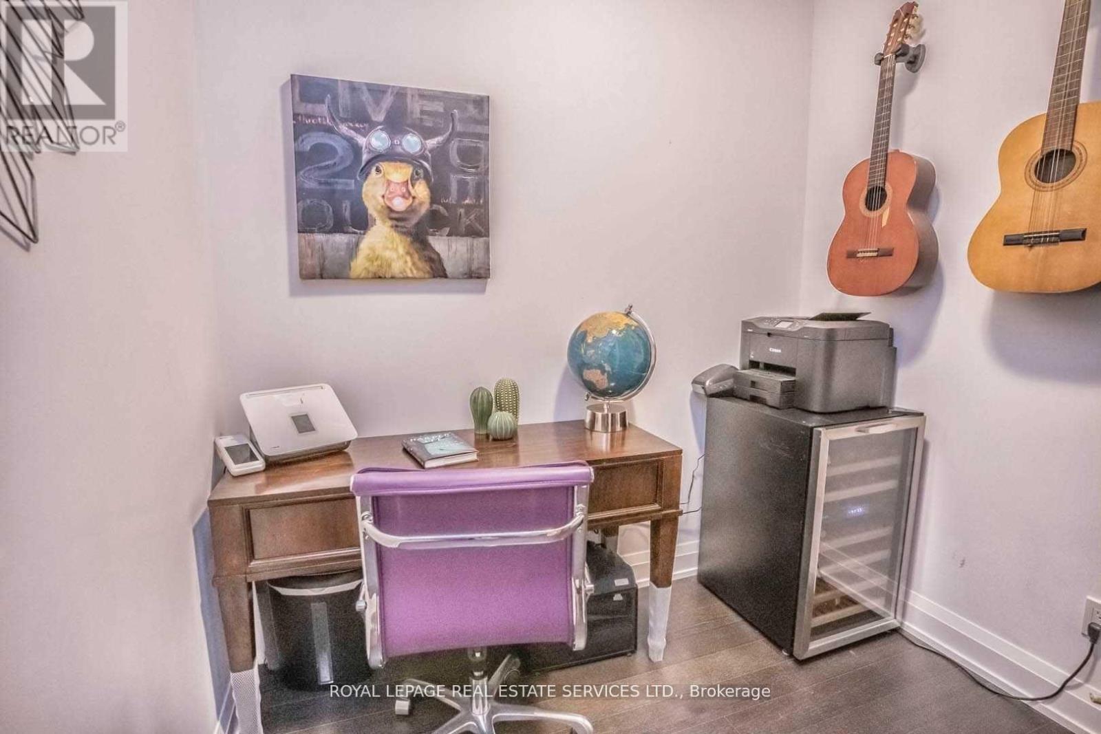 1504 - 65 Speers Road, Oakville, Ontario  L6K 3V5 - Photo 11 - W12706222