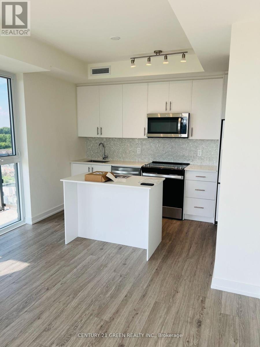 1307 - 335 Wheat Boom Drive, Oakville, Ontario  L6H 7Y1 - Photo 5 - W12706234