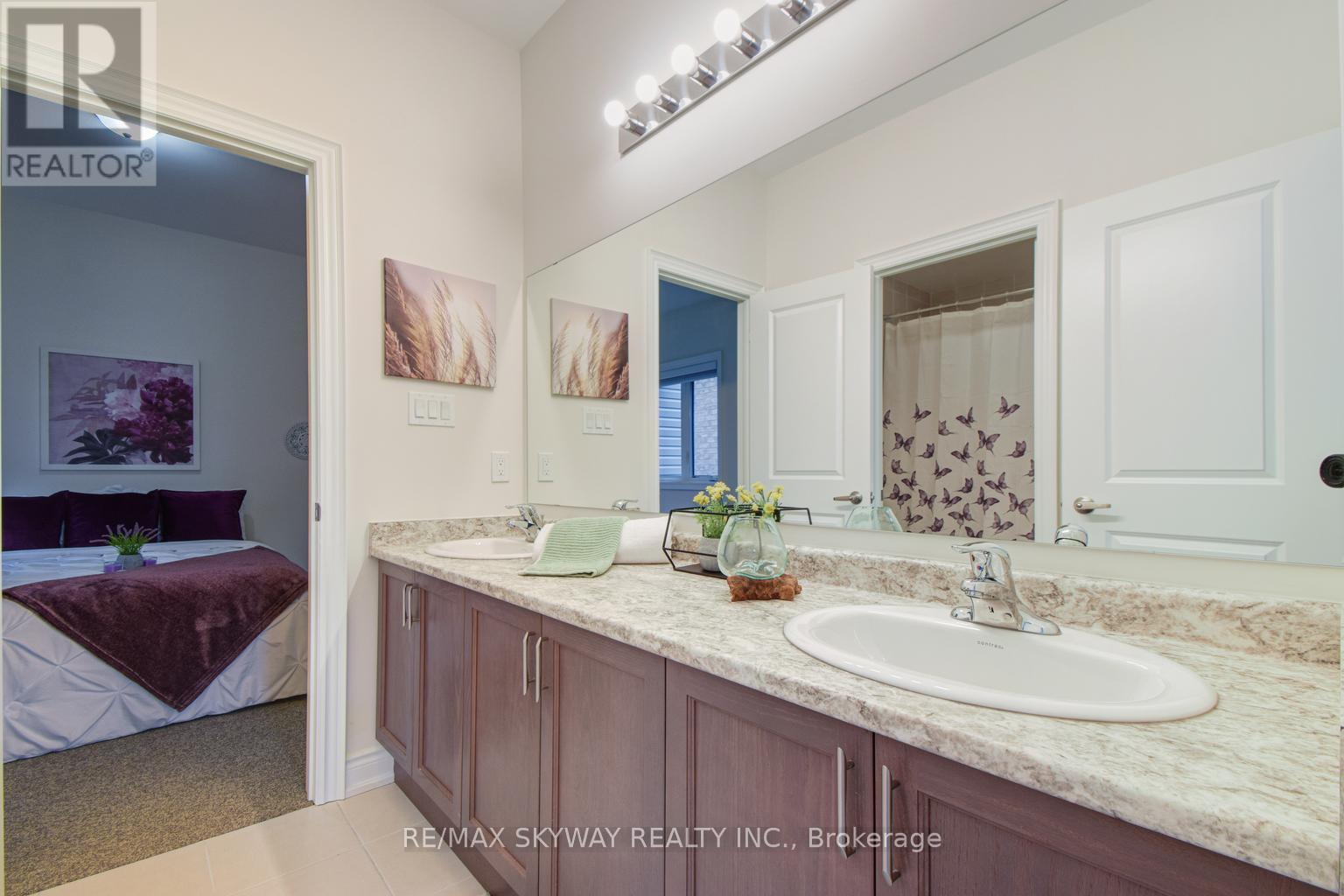 18 Hosta Street E, Brampton, Ontario  L6X 0X1 - Photo 17 - W12706240