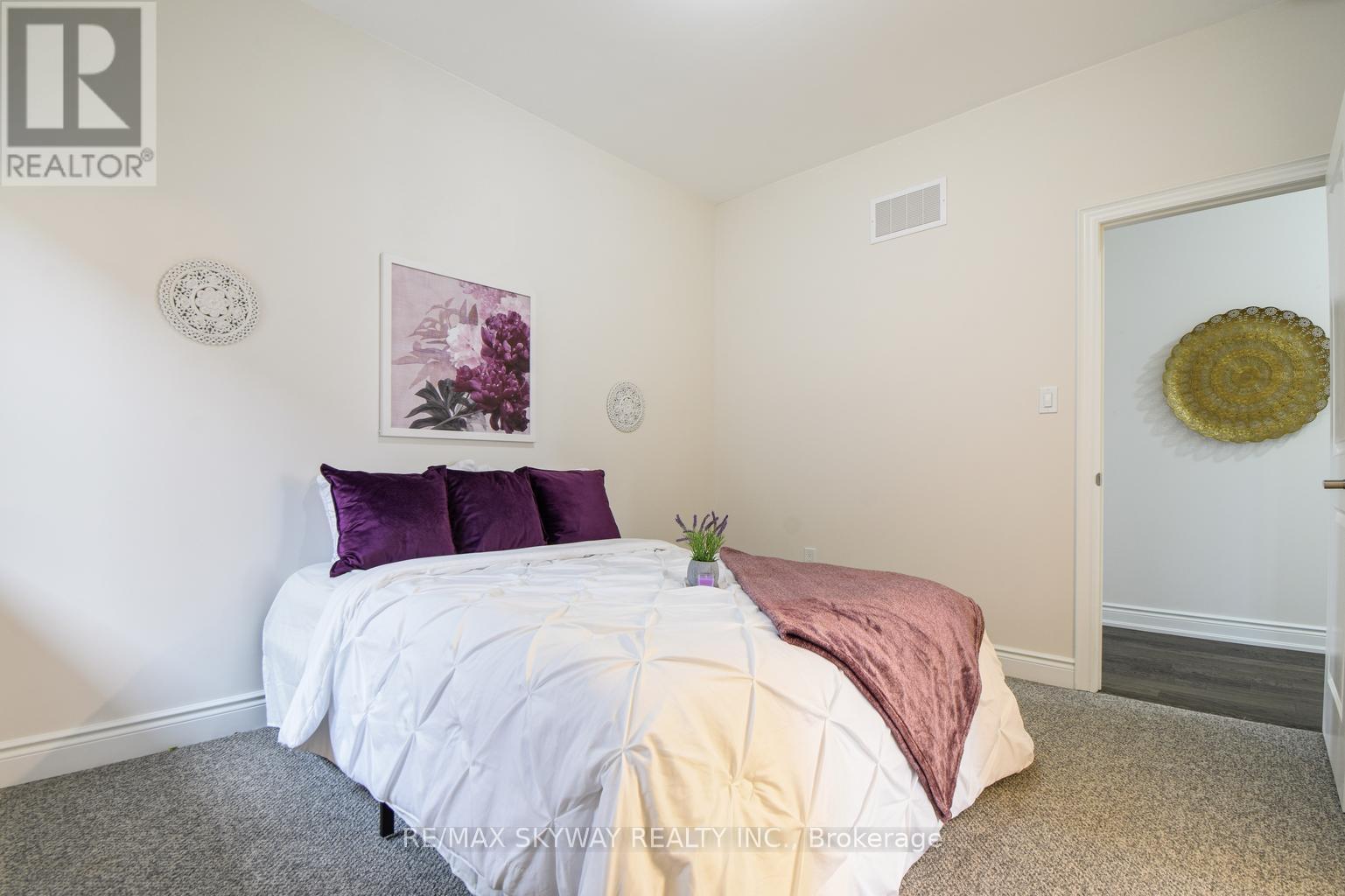 18 Hosta Street E, Brampton, Ontario  L6X 0X1 - Photo 18 - W12706240