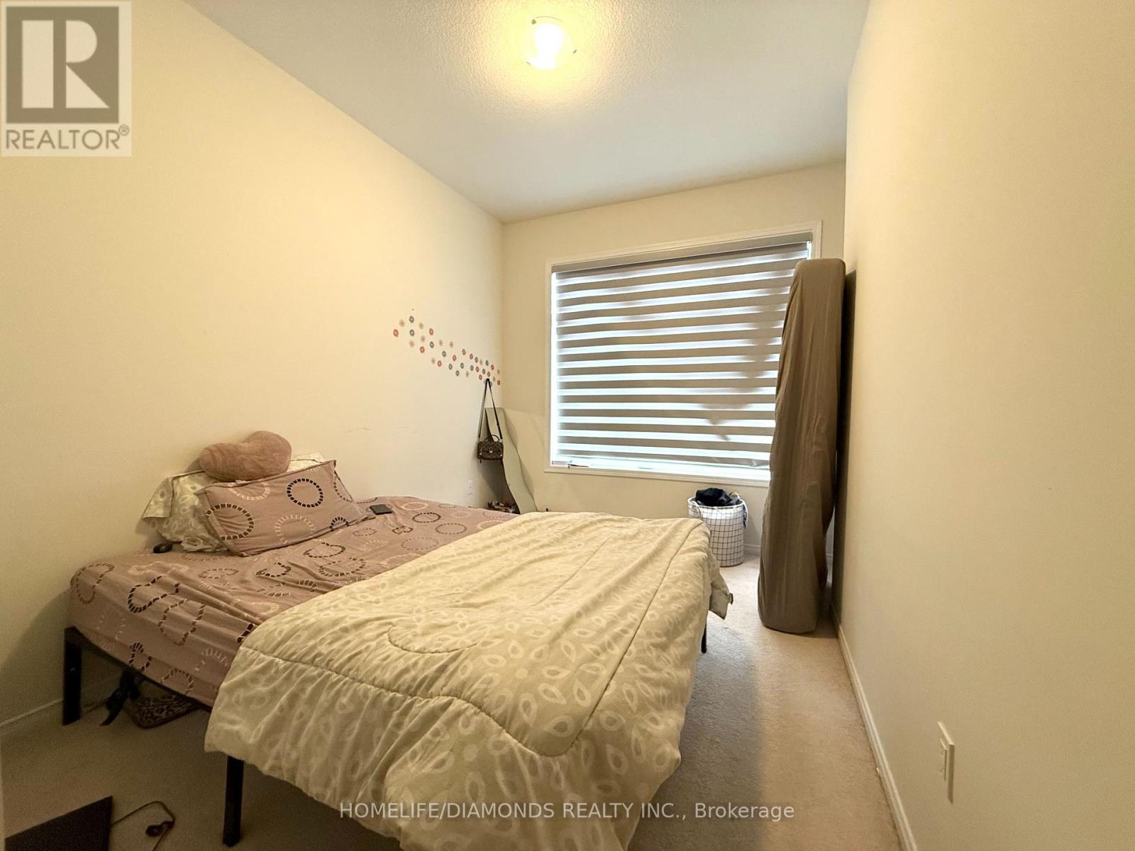 7 - 8317 Mulberry Drive, Niagara Falls, Ontario  L2H 3S9 - Photo 5 - X12706182