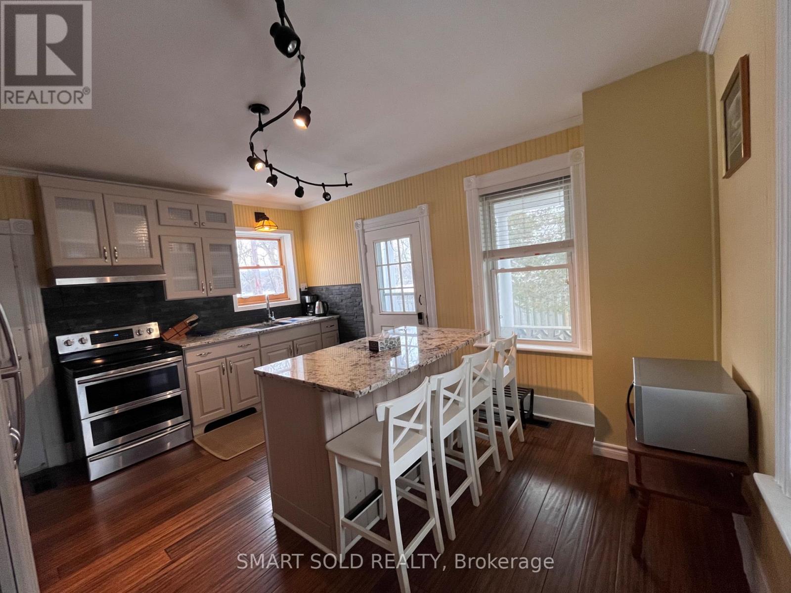 78 North Trent St Street, Quinte West, Ontario  K0K 2C0 - Photo 4 - X12706214