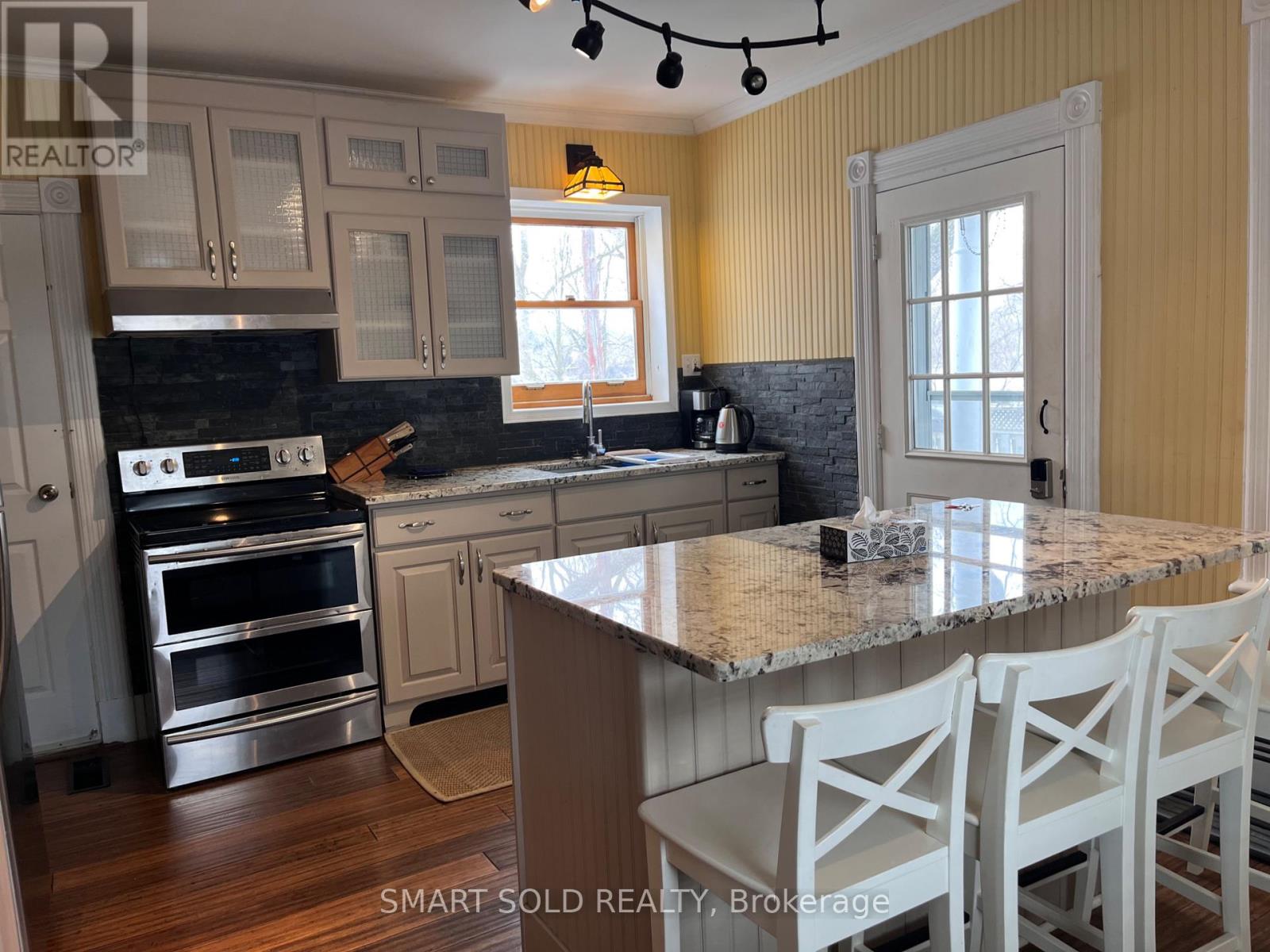 78 North Trent St Street, Quinte West, Ontario  K0K 2C0 - Photo 5 - X12706214