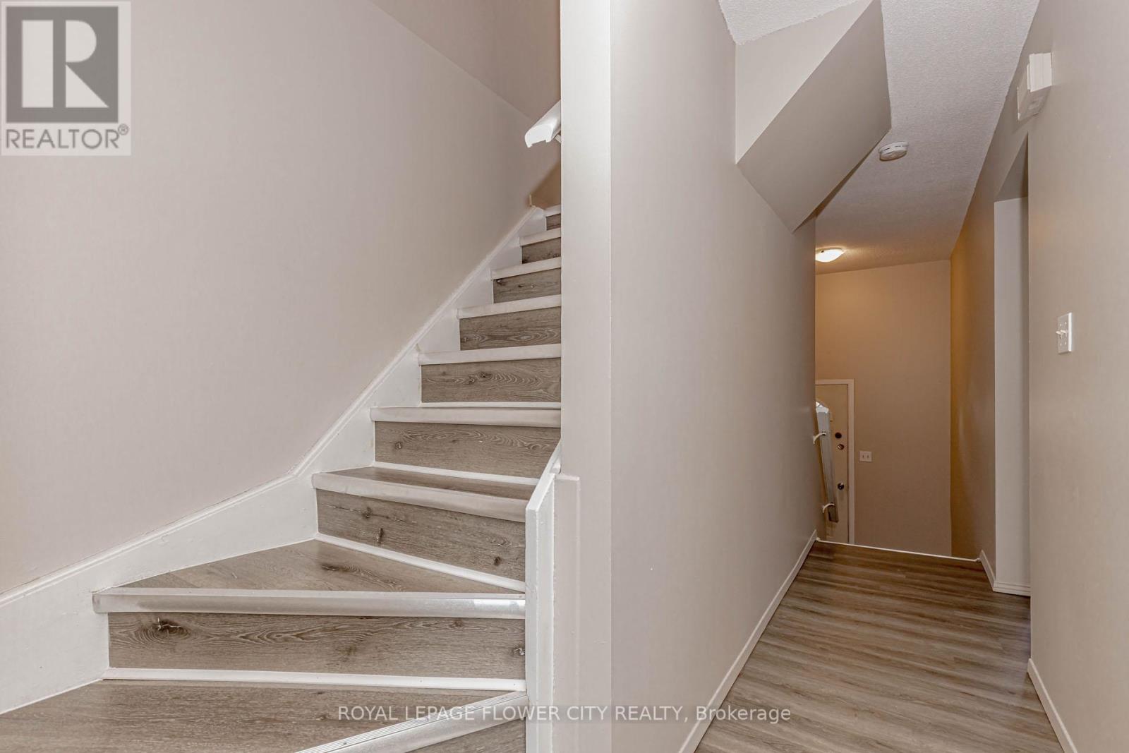 188 - 195 Denistoun Street, Welland, Ontario  L3C 6P1 - Photo 22 - X12706246