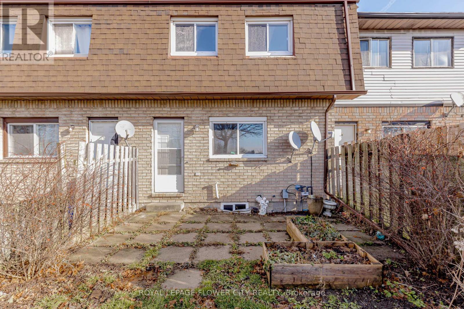 188 - 195 Denistoun Street, Welland, Ontario  L3C 6P1 - Photo 25 - X12706246