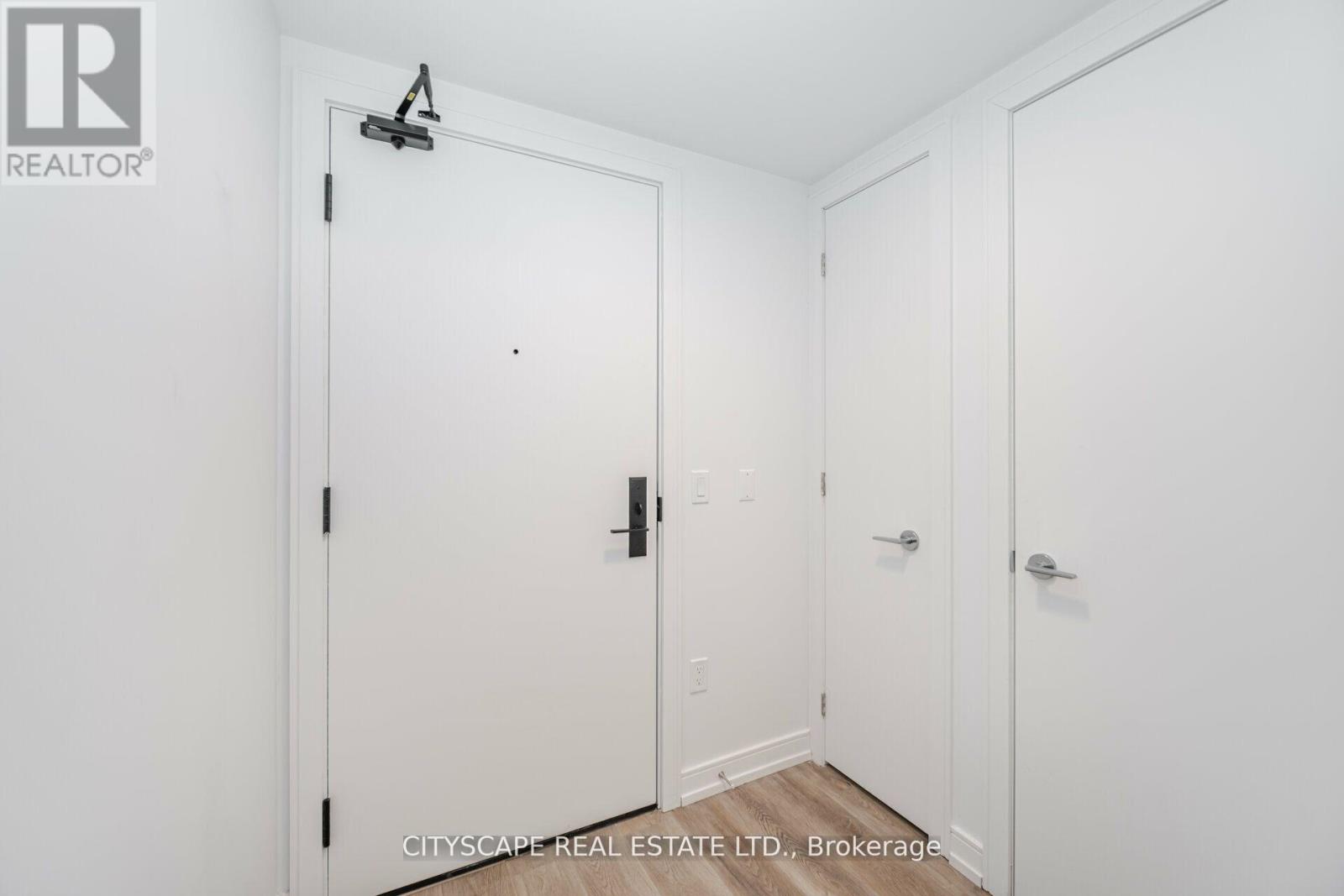 818 - 1 Jarvis Street, Hamilton (Beasley), Ontario  L8R 3J2 - Photo 16 - X12706184