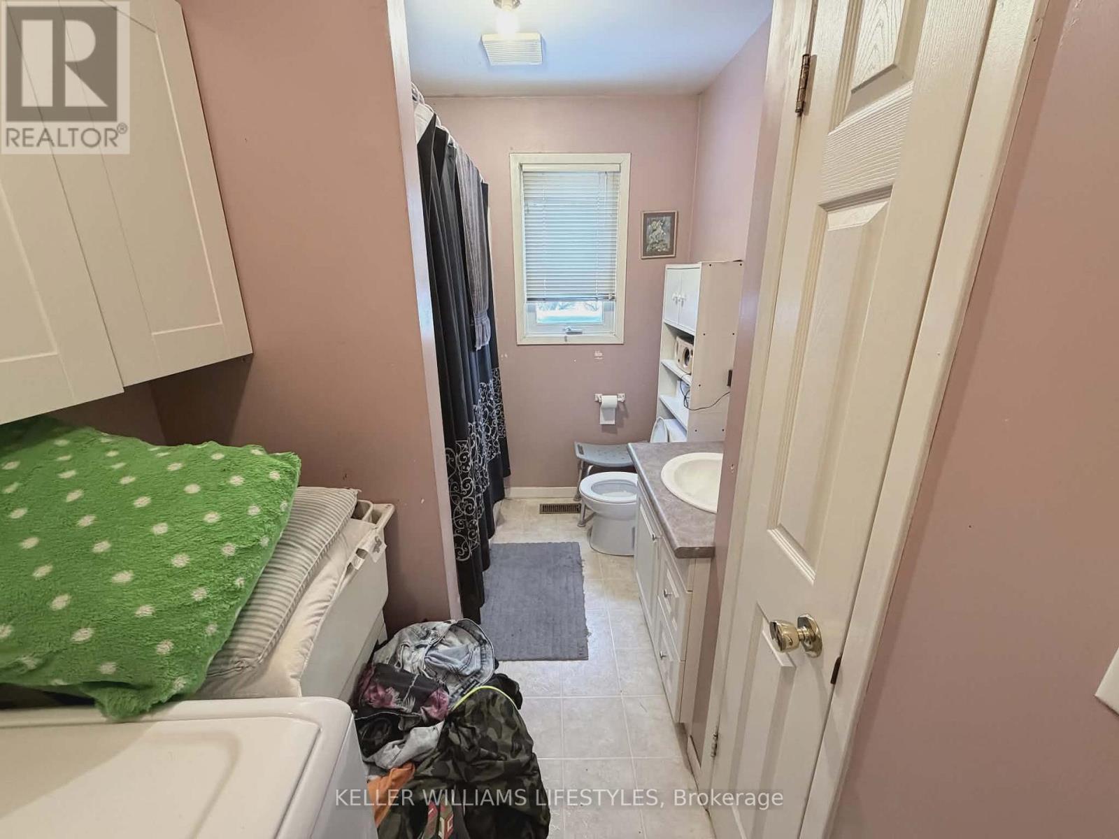 128 Stuart Street, Sarnia, Ontario  N7T 3B1 - Photo 14 - X12616434