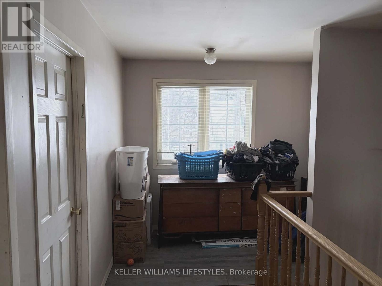 128 Stuart Street, Sarnia, Ontario  N7T 3B1 - Photo 11 - X12616434