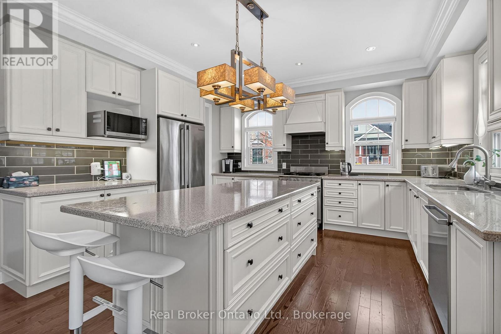 43 Mccandless Court, Caledon (Caledon East), Ontario  L7C 3R6 - Photo 12 - W12706260