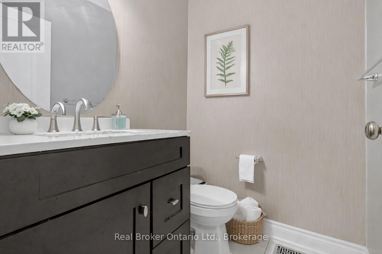 43 Mccandless Court, Caledon (Caledon East), Ontario  L7C 3R6 - Photo 21 - W12706260