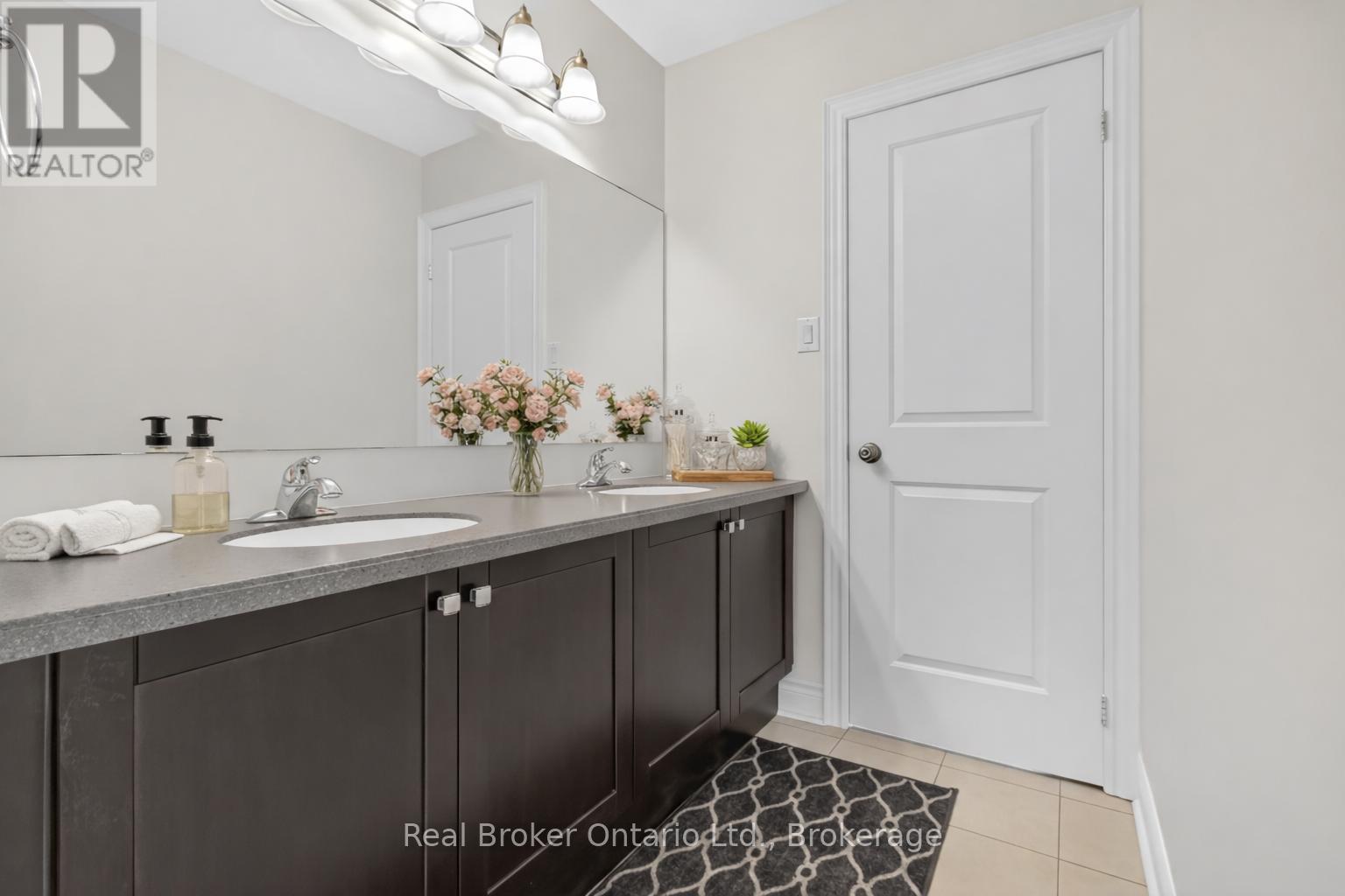 43 Mccandless Court, Caledon (Caledon East), Ontario  L7C 3R6 - Photo 34 - W12706260