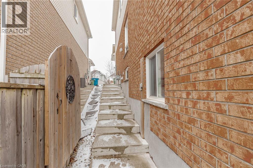 21 Dougall Street, Guelph, Ontario  N1E 0G8 - Photo 34 - 40799308