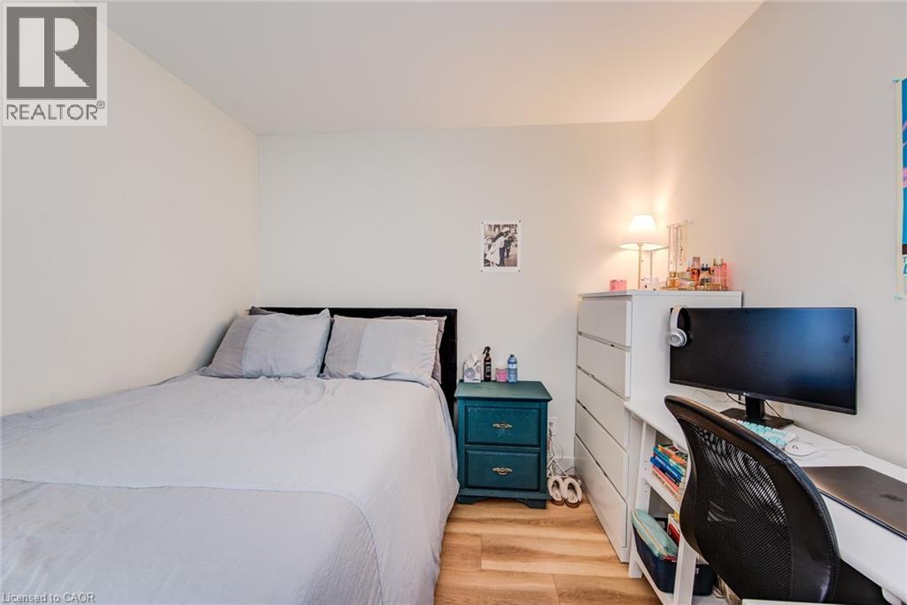 10 Weaver Street Unit# Rear, Cambridge, Ontario  N3C 1V8 - Photo 11 - 40799190