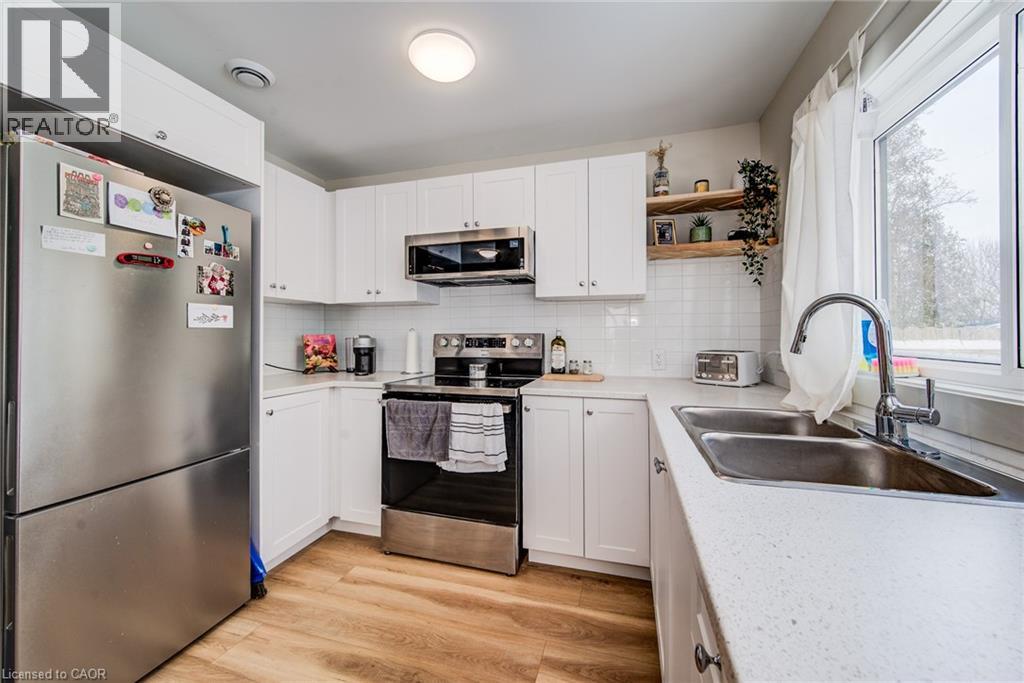 10 Weaver Street Unit# Rear, Cambridge, Ontario  N3C 1V8 - Photo 5 - 40799190