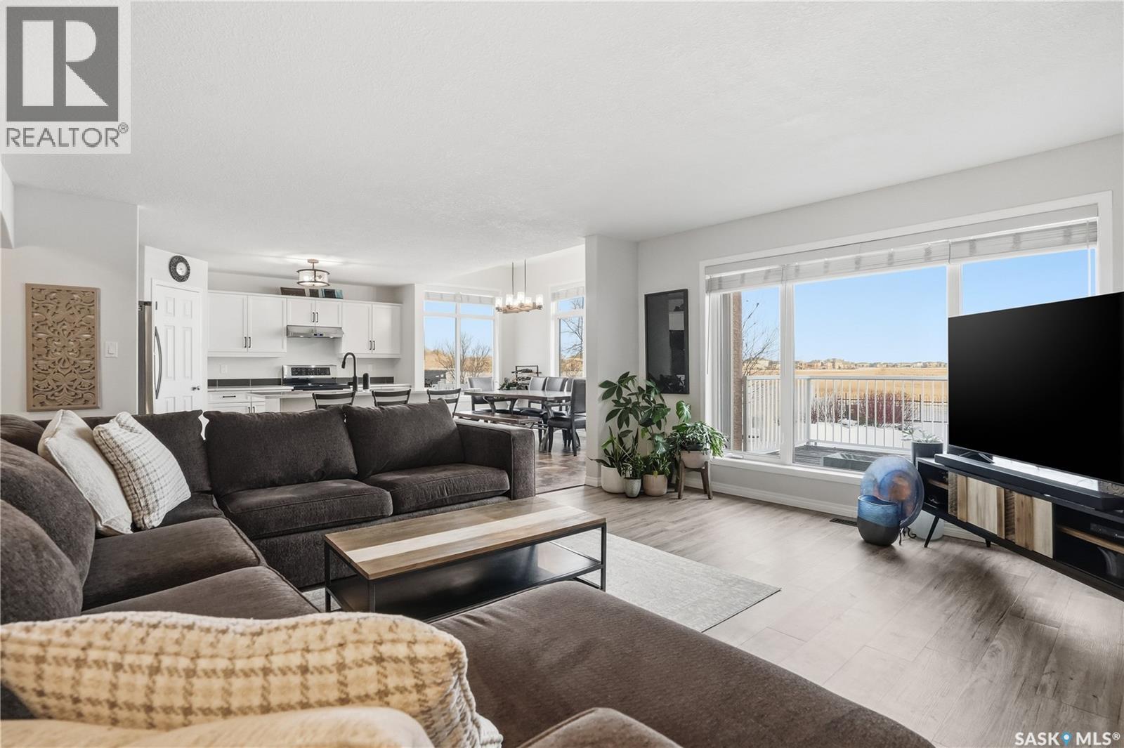 10114 Wascana Estates, Regina, Saskatchewan  S4V 2X3 - Photo 5 - SK026871