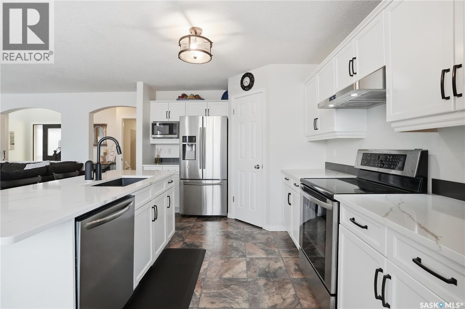 10114 Wascana Estates, Regina, Saskatchewan  S4V 2X3 - Photo 7 - SK026871