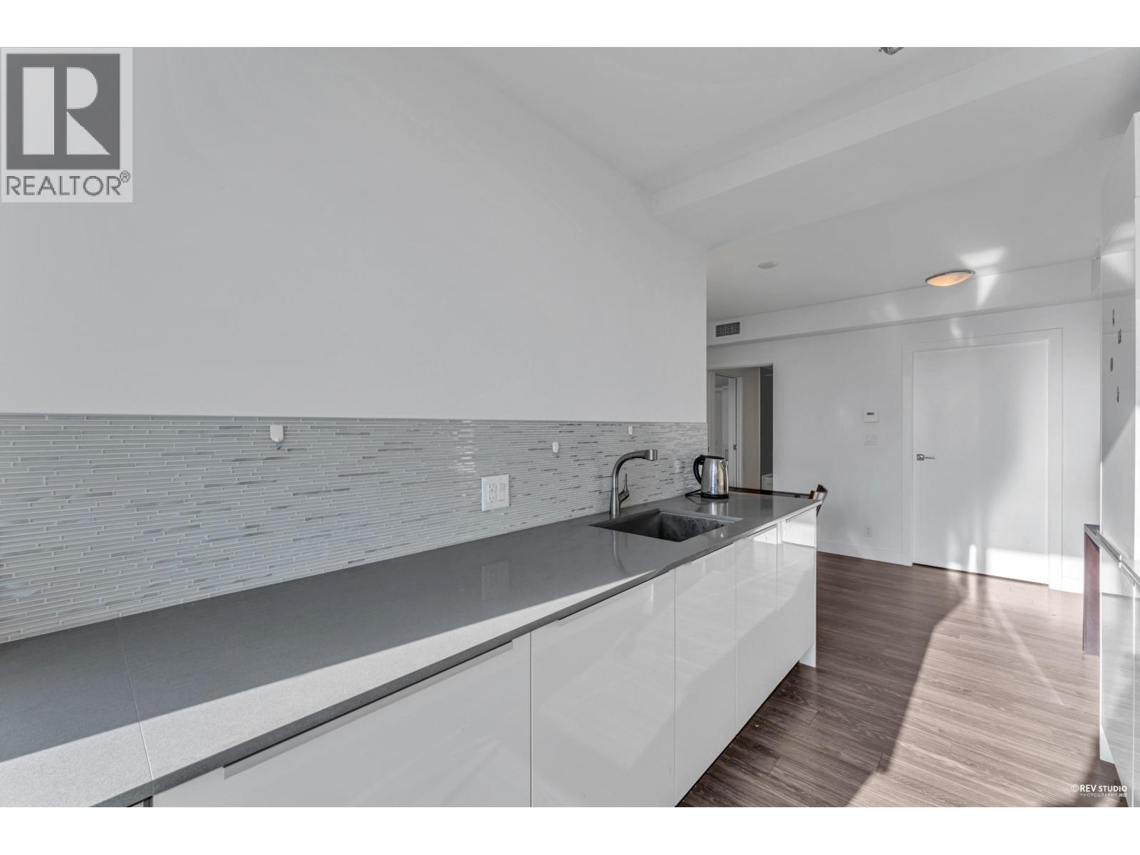 2206 1283 Howe Street, Vancouver, British Columbia  V6Z 0E3 - Photo 4 - R3080237