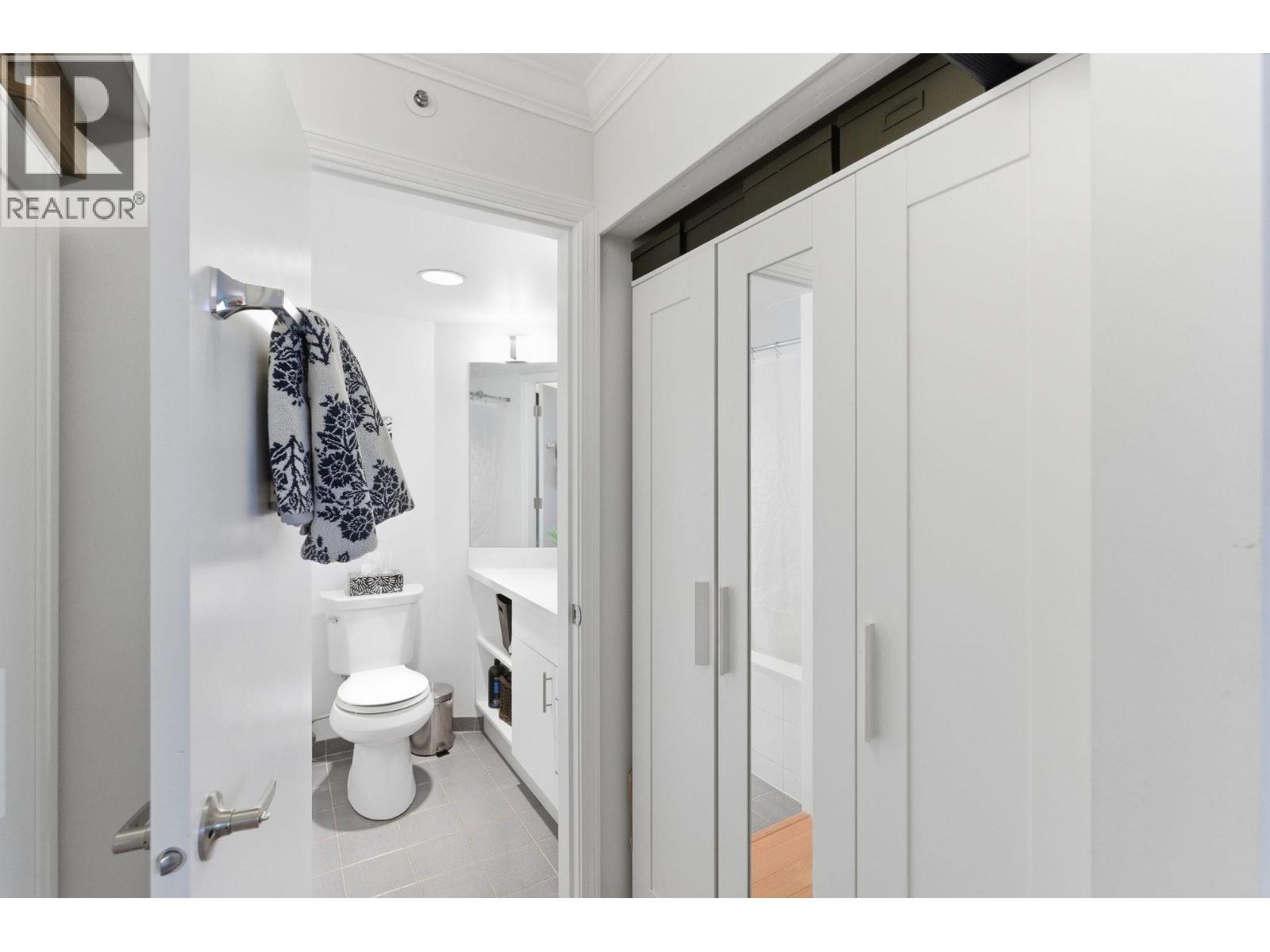 203 2405 W 2nd Avenue, Vancouver, British Columbia  V6K 1J5 - Photo 16 - R3078882