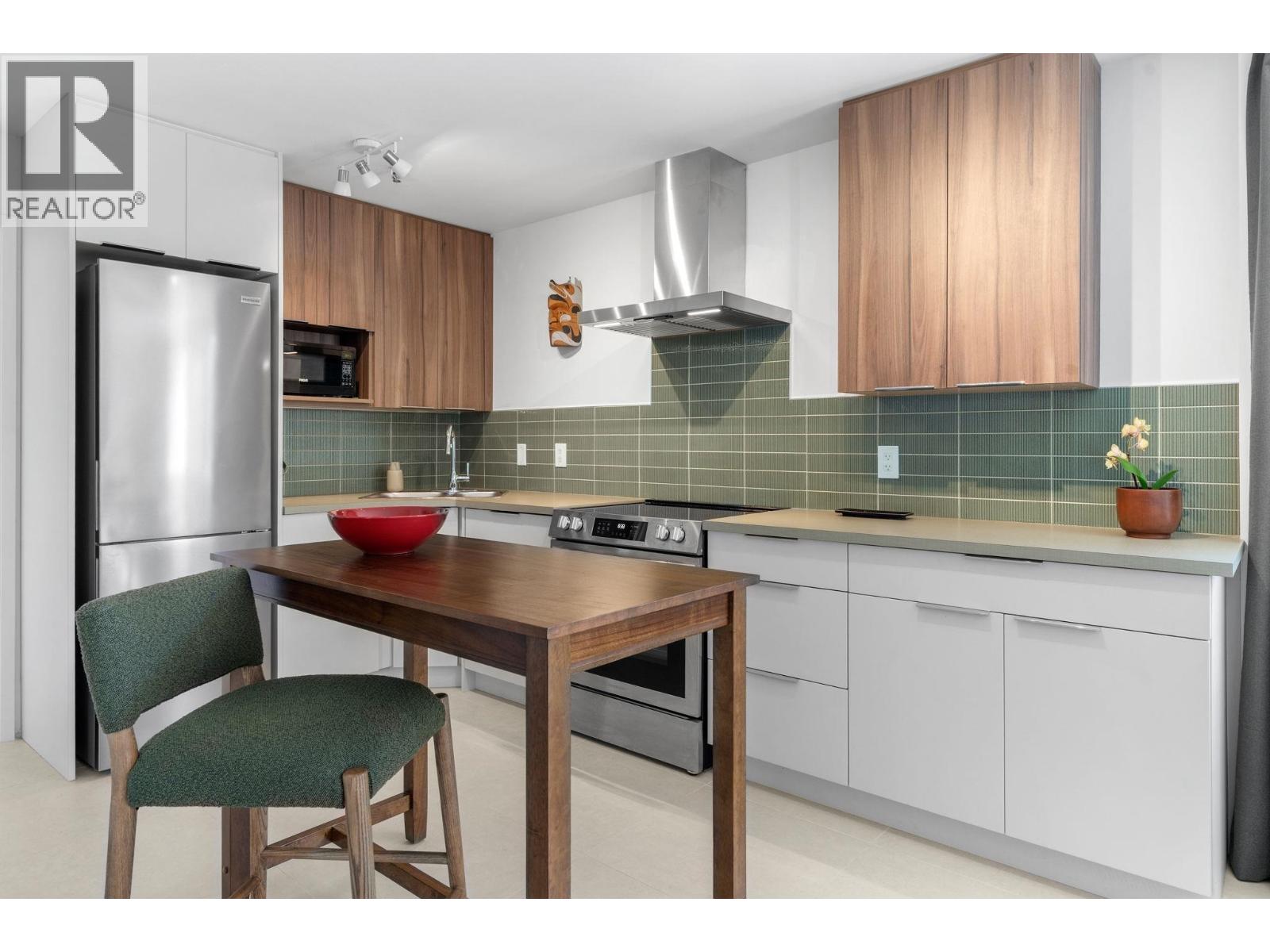 101a 460 14th Street, West Vancouver, British Columbia  V7T 2W1 - Photo 7 - R3078131