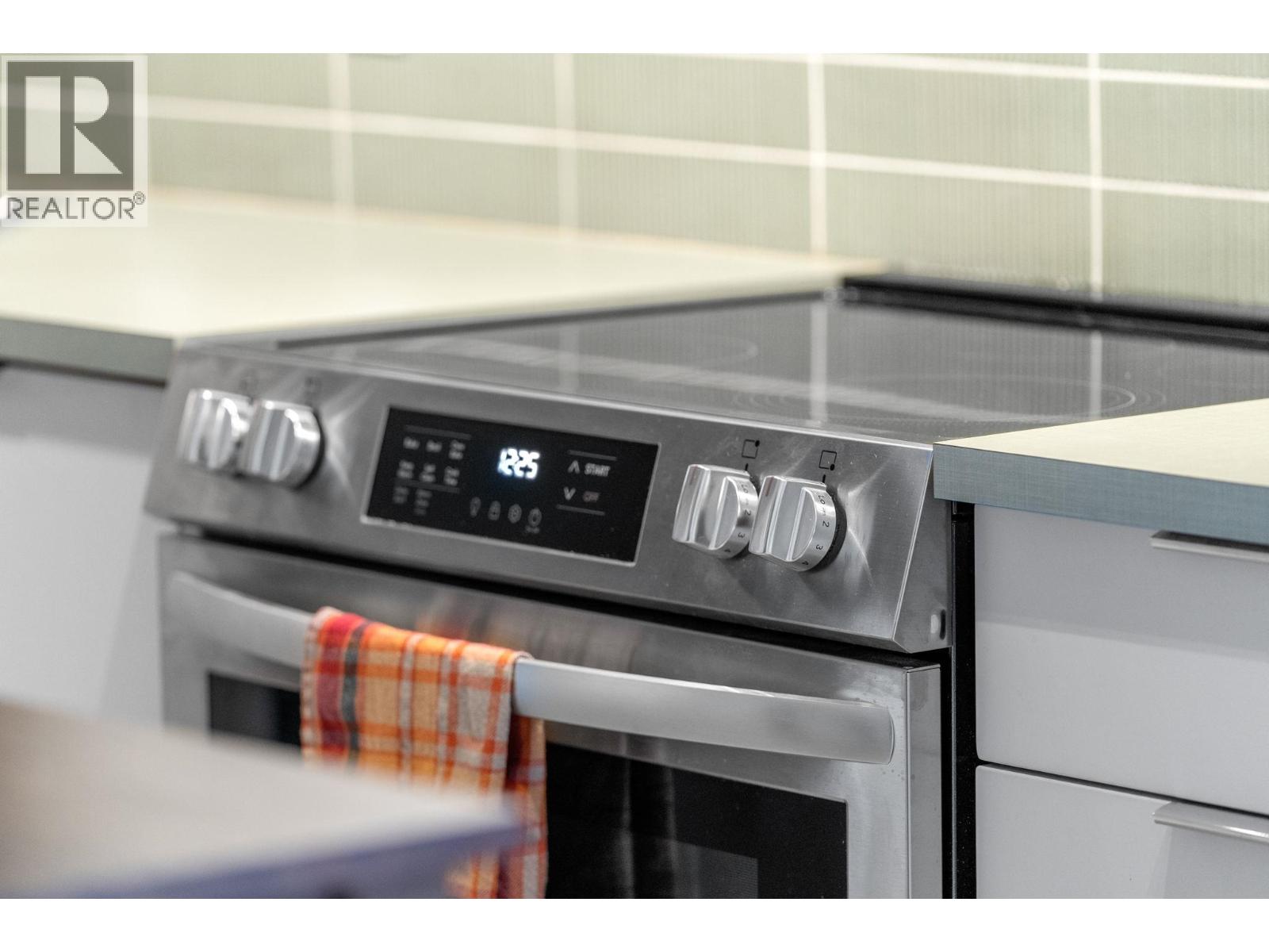 101a 460 14th Street, West Vancouver, British Columbia  V7T 2W1 - Photo 12 - R3078131