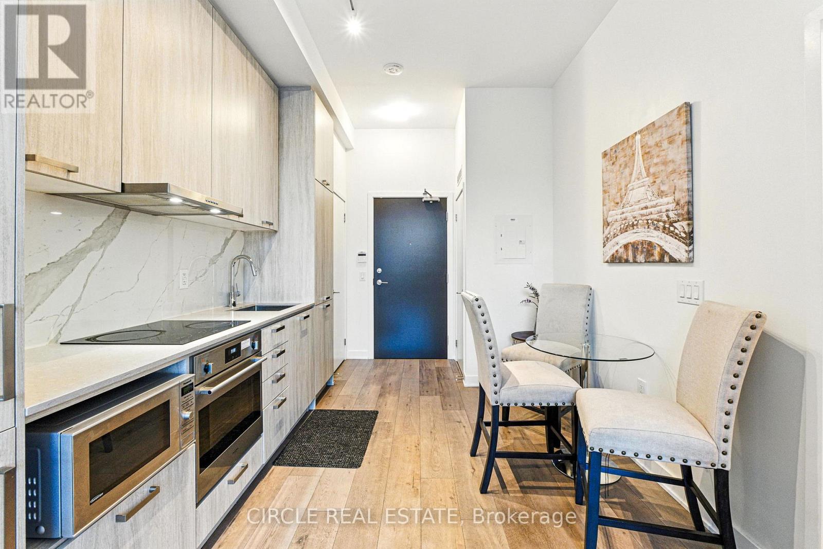 201 - 60 Honeycrisp Crescent, Vaughan, Ontario  L4K 0N5 - Photo 10 - N12706258