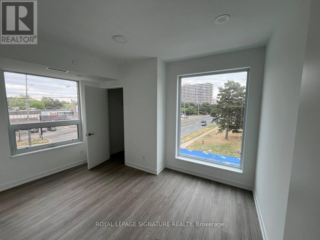 222 - 8188 Yonge Street, Vaughan, Ontario  L4J 0M2 - Photo 4 - N12706264