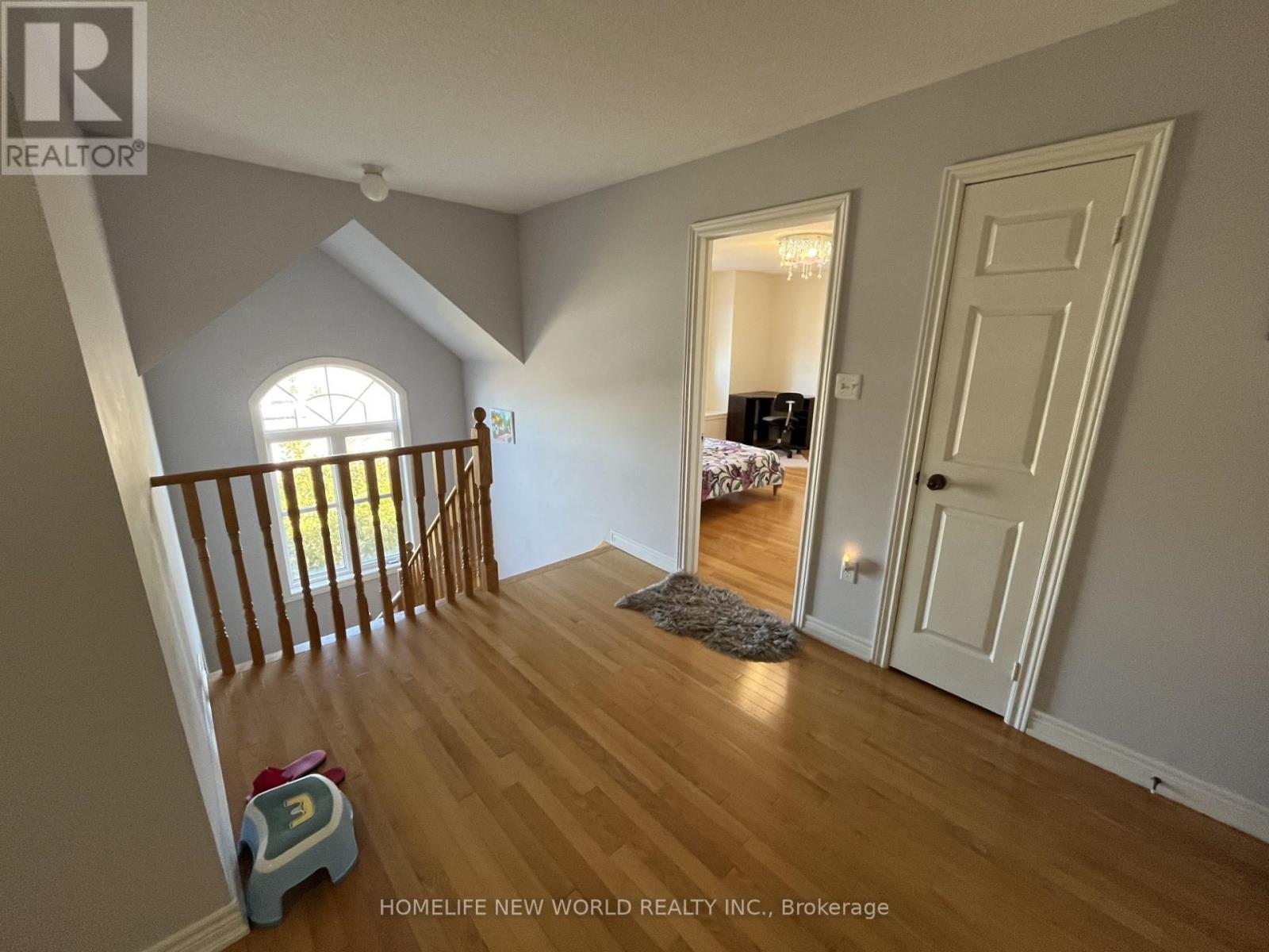 667 Peter Rupert Avenue, Vaughan, Ontario  L6A 0S2 - Photo 13 - N12614404