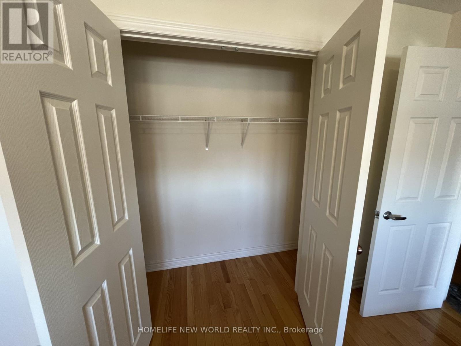 667 Peter Rupert Avenue, Vaughan, Ontario  L6A 0S2 - Photo 12 - N12614404