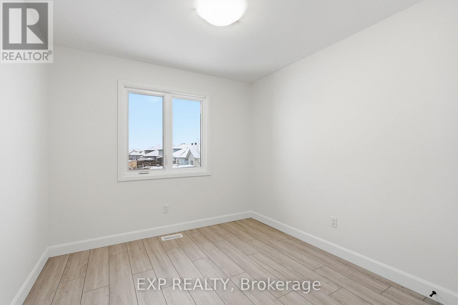 112 Lorie Street, The Nation, Ontario  K0A 2M0 - Photo 12 - X12498924