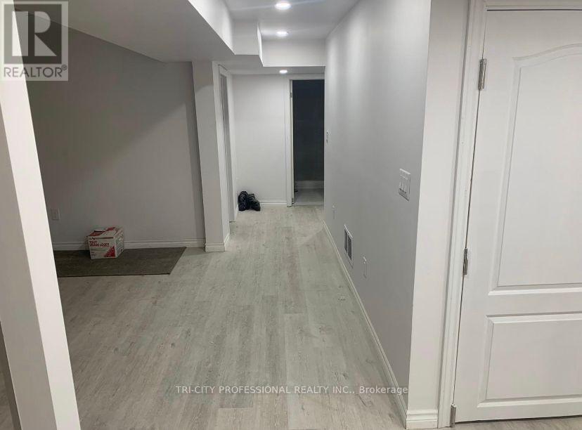 Basement - 2 Nobel Place, Brampton, Ontario  L6S 4X6 - Photo 3 - W12706262