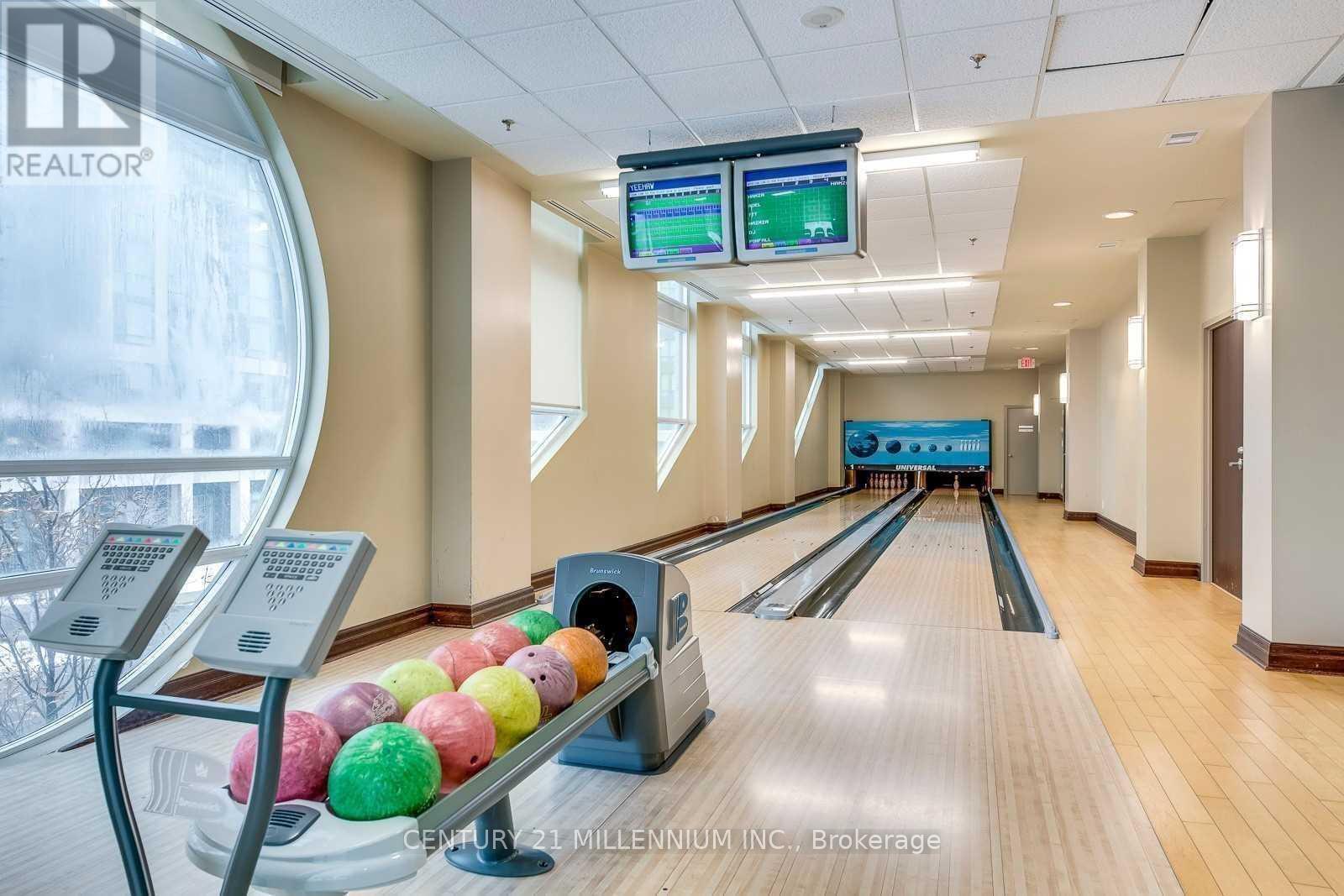 1602 - 339 Rathburn Road W, Mississauga, Ontario  L5B 0K6 - Photo 14 - W12706284