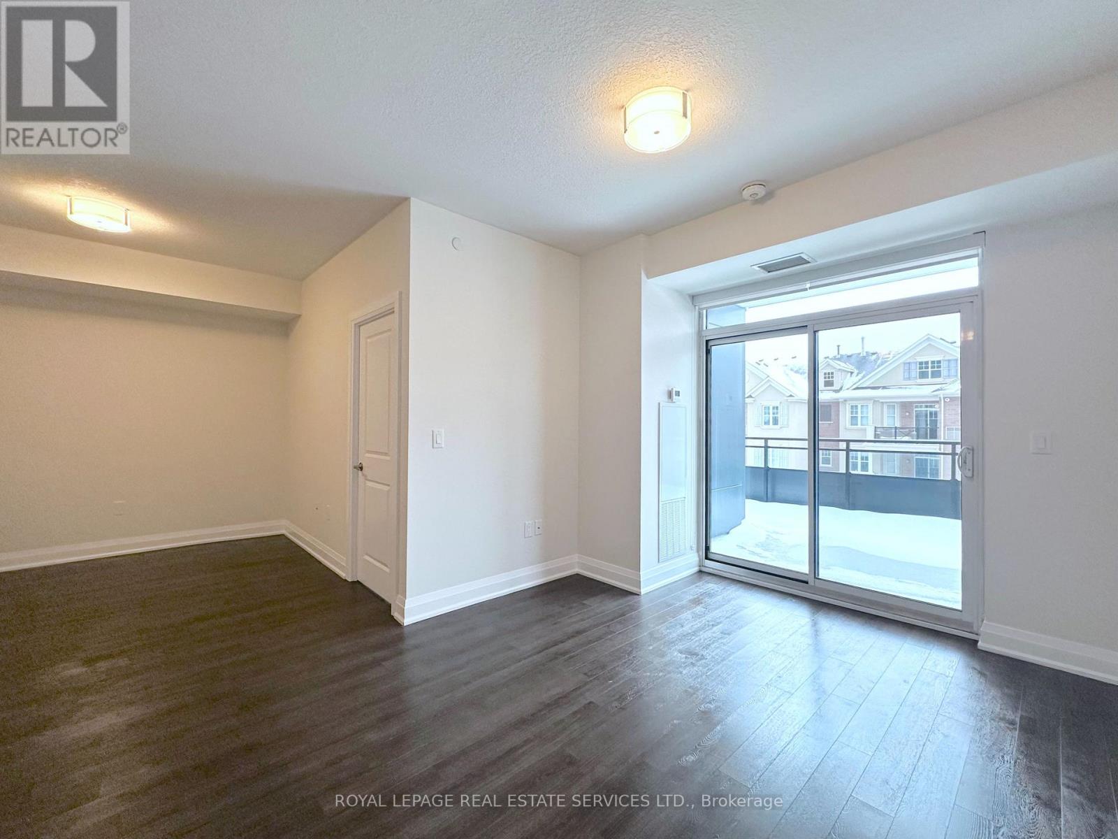 315 - 2333 Taunton Road, Oakville, Ontario  L6H 0N5 - Photo 4 - W12706288